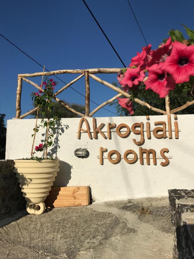 Akrogiali Rooms Mpoukaris Exterior photo