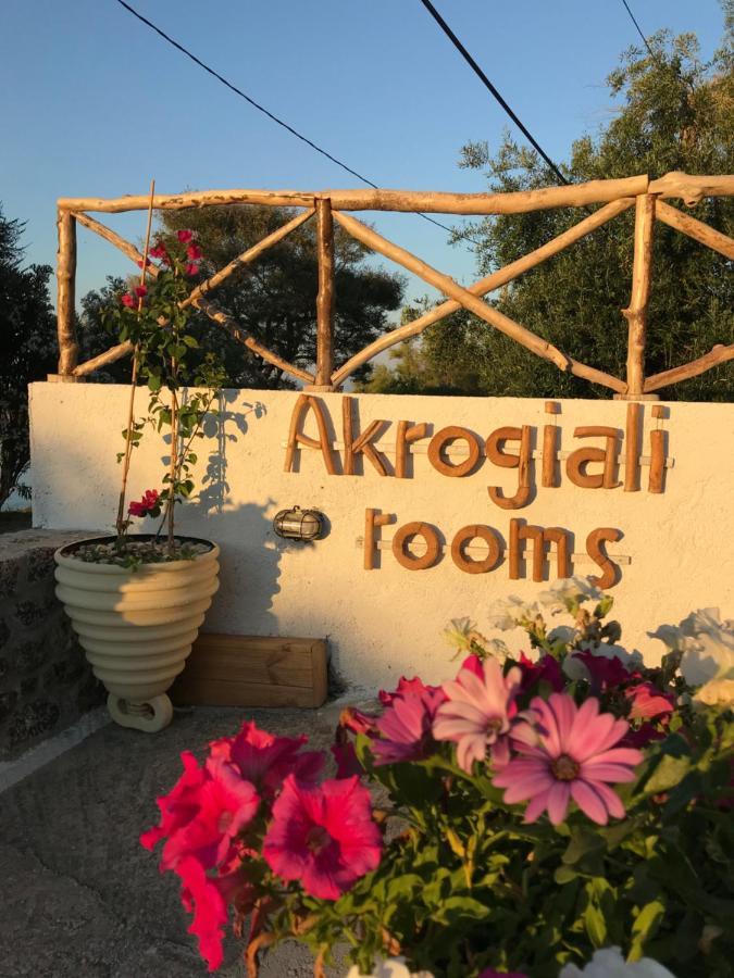 Akrogiali Rooms Mpoukaris Exterior photo