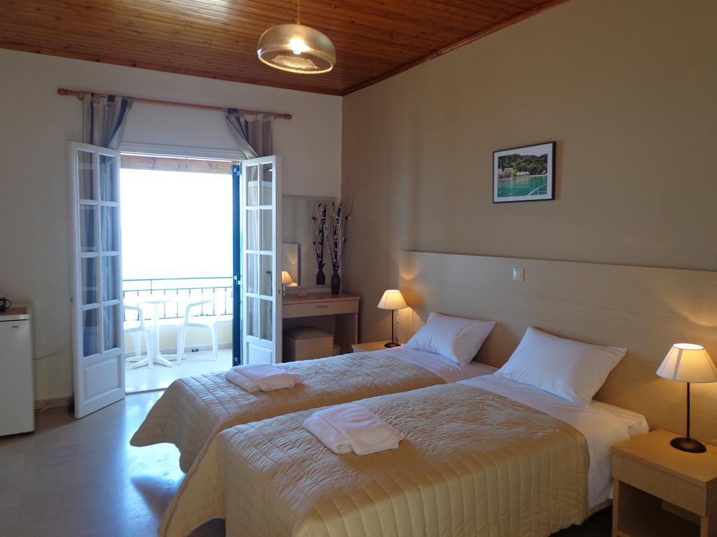 Akrogiali Rooms Mpoukaris Room photo